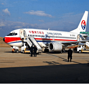 观音航空空运航空快运业稳步发展的原因是什么？